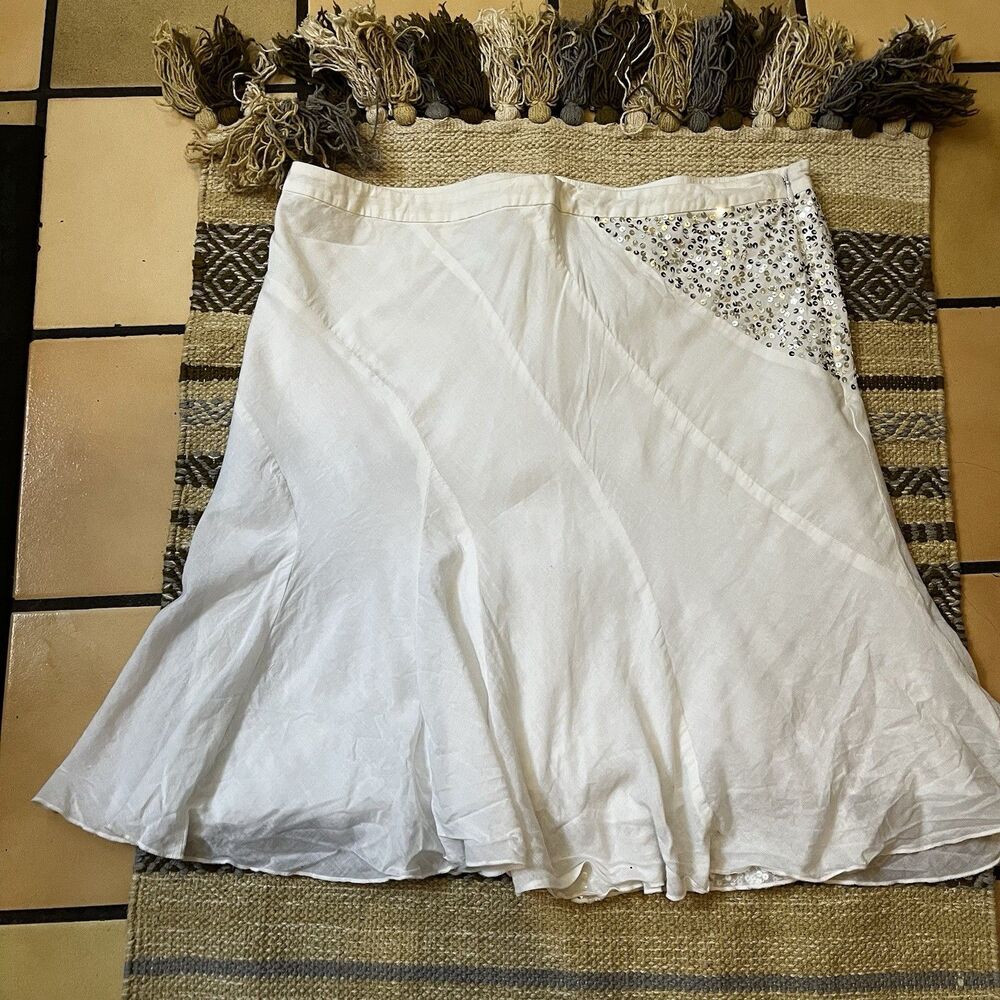Y2k Bebe White Mini Skirt Sz M Club Resort Party Summer Beach Festival Sequins
